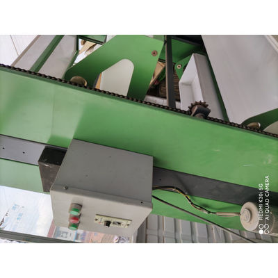Sistema automático de forragem vertical de cevada